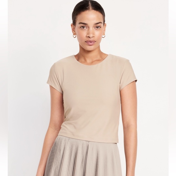 Old Navy 3X Tan Active Powersoft Crop Top with Built-In Bra - Picture 1 of 6